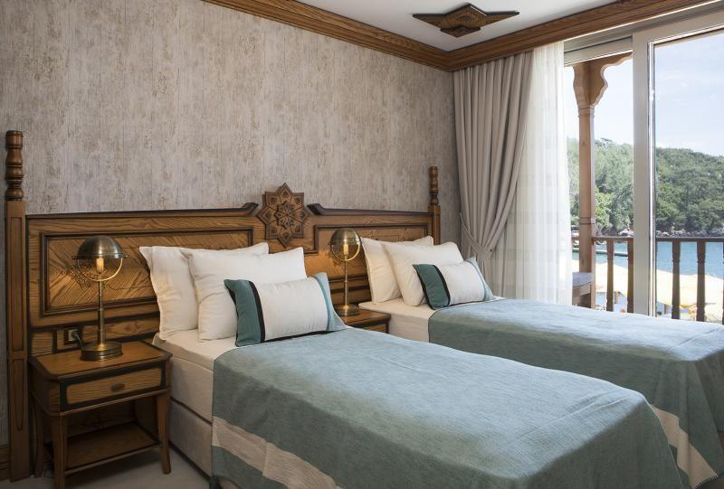 Standart Oda, Deniz Manzaralı (Balkonlu)