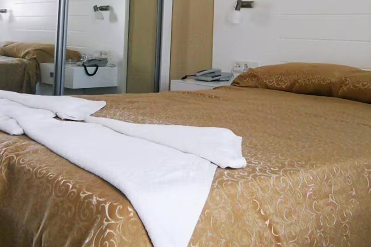 Standard Room (3 Person)