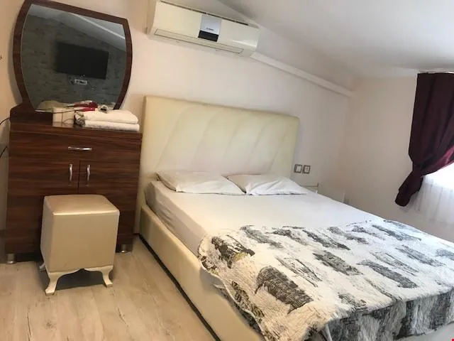 Standart Oda, Bahçe Manzaralı (3 Kişilik)