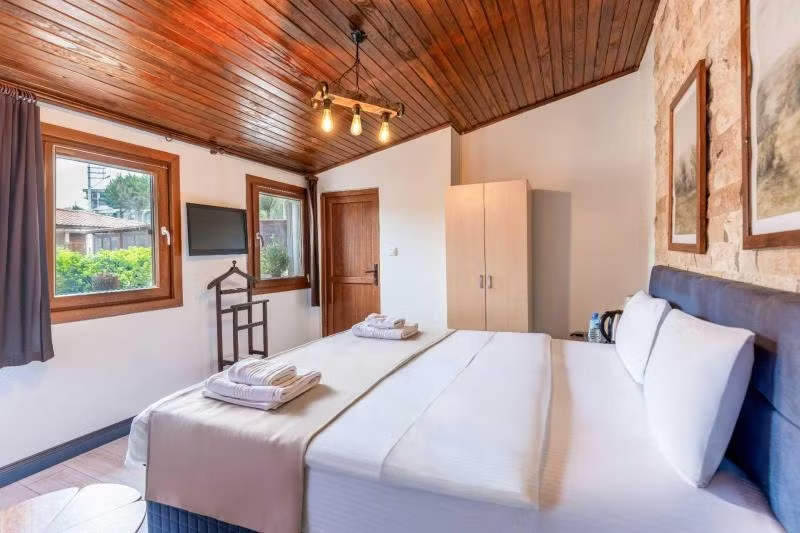 Standard Room, Garden View