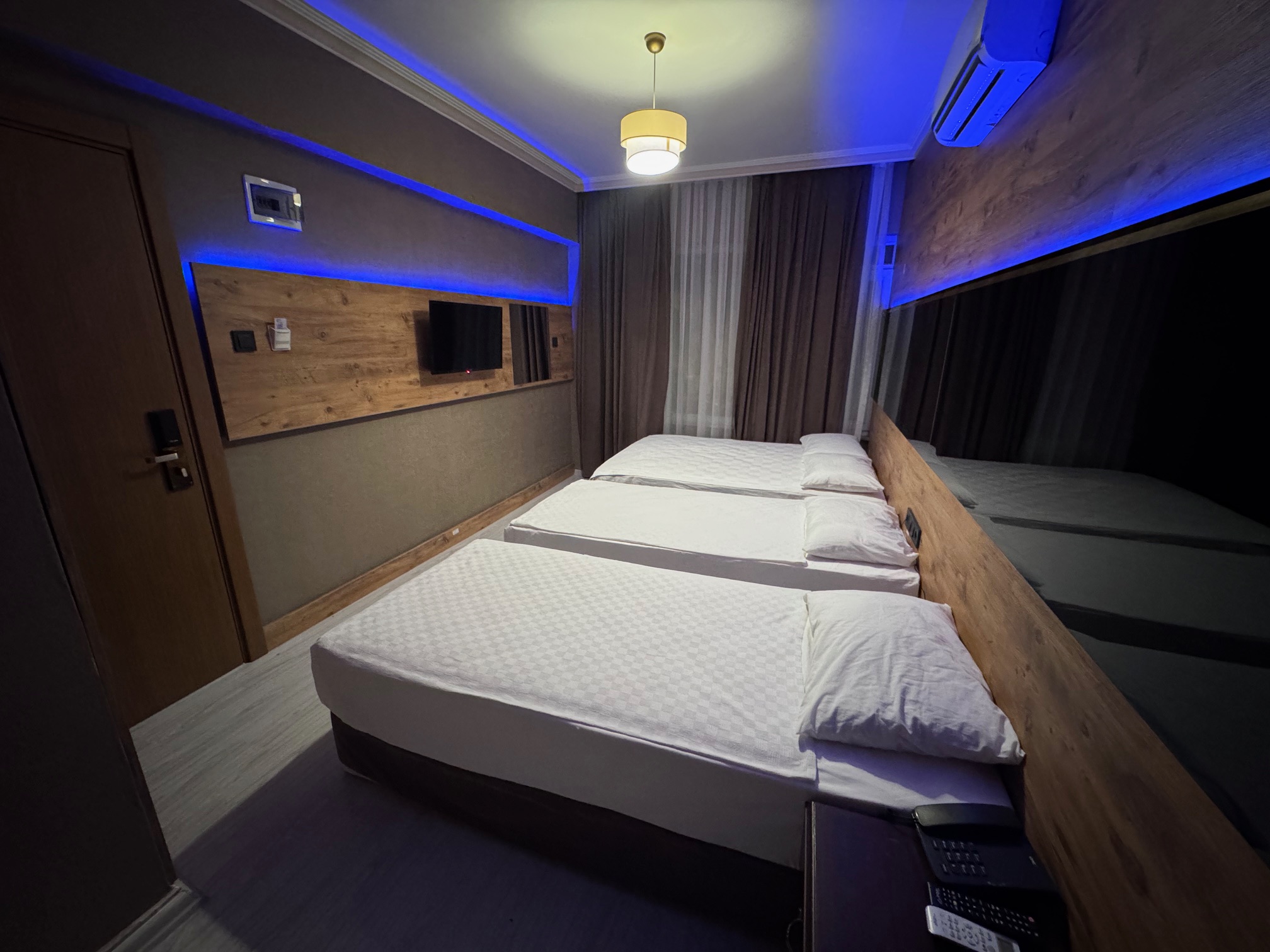 Standart Oda, Deniz Manzaralı (3 Kişilik, Balkonlu)