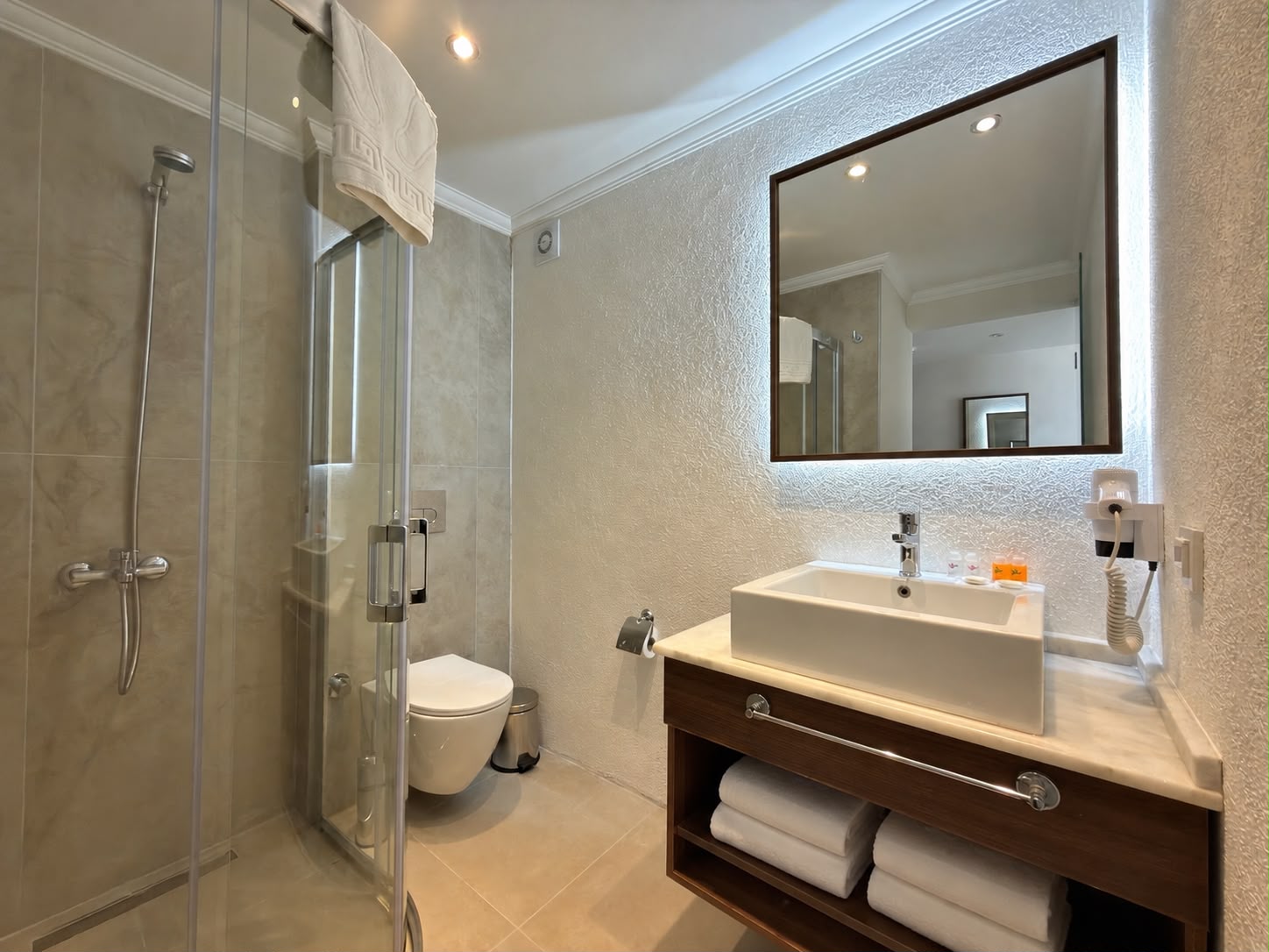 Deluxe Panaromik Oda, Deniz Manzaralı